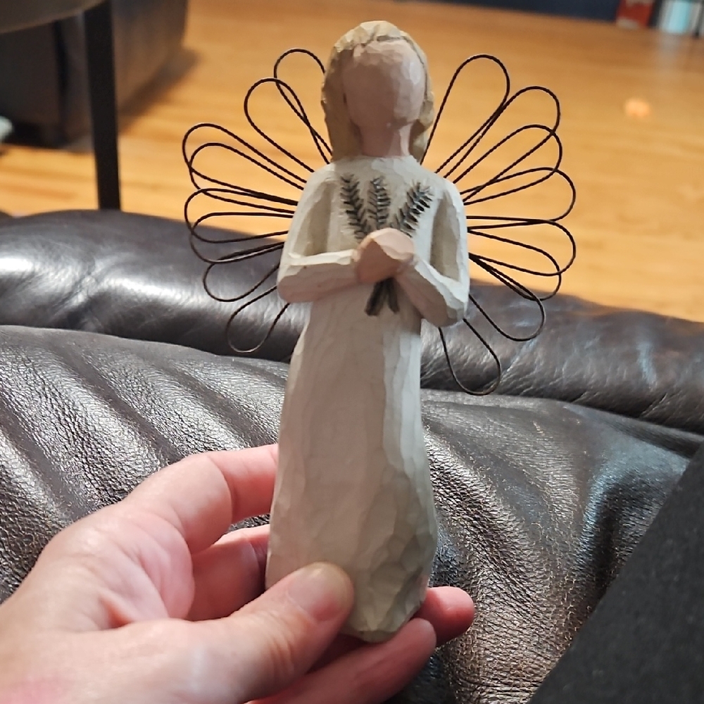 Willow Tree Angel with Wheat and Wire Wings